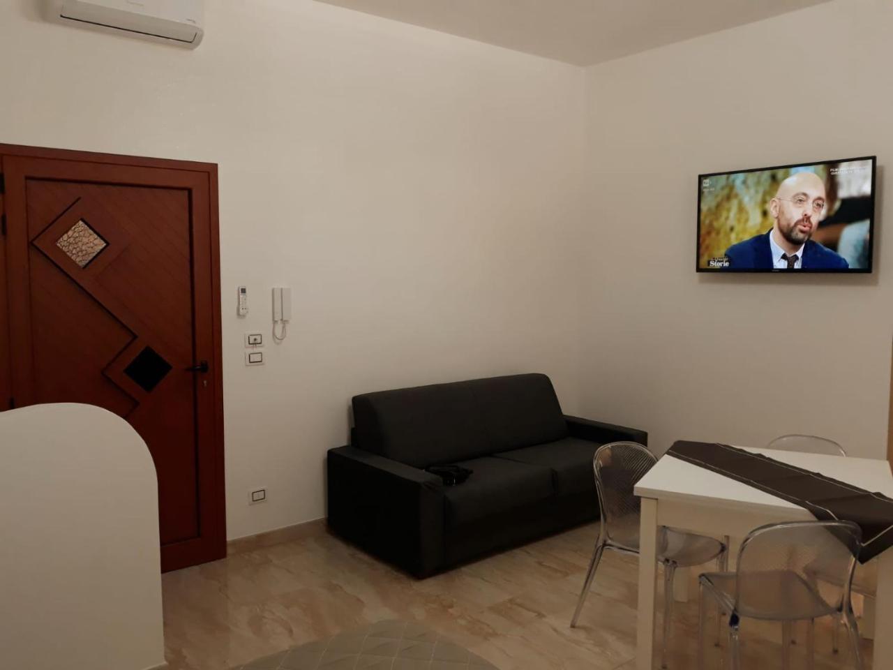 Aparthotel Il Vittoriano Porto Cesareo Exterior foto